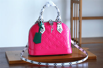 EC Fashion Lu-Vi bags - 8276
