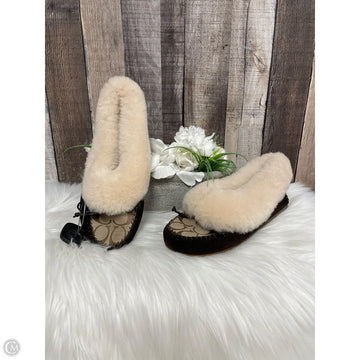 Slippers Designer By Coach In Animal Print