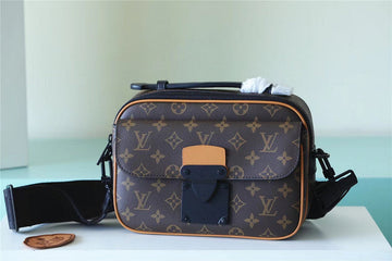 EC Fashion Lu-Vi bags - 10090