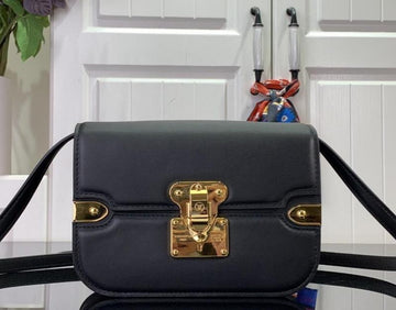 EC - LOV Bags - 920