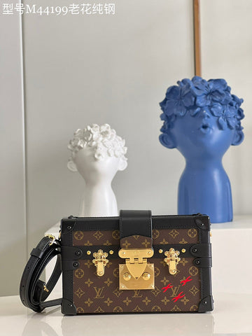 EC Fashion Lu-Vi Bags - 16809