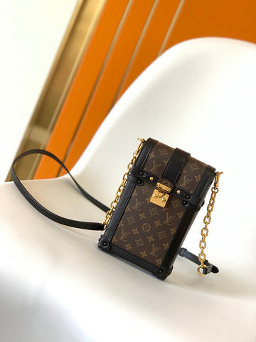 EC Fashion Lu-Vi bags - 17153