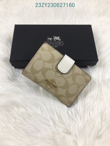 EC - CAH Wallet - 143