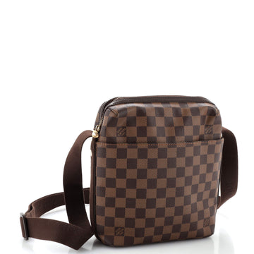 Louis Vuitton Trotteur Beaubourg Handbag Damier