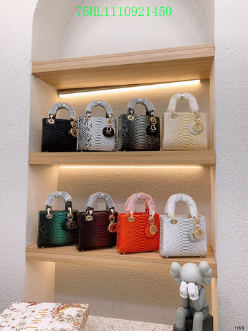 EC - DOR Bags - 1182