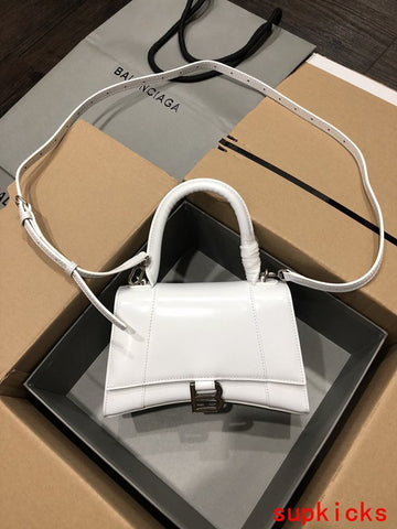 CS - BG Hourglass Bags - 048