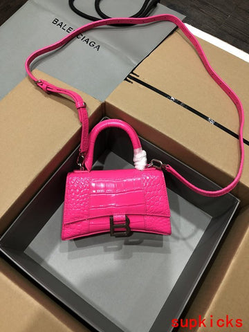 CS - BG Hourglass Bags - 095