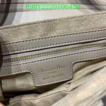 Christian Dior Luxury Bag - The Tote   422