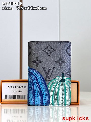 CS - Mix Wallets - 206