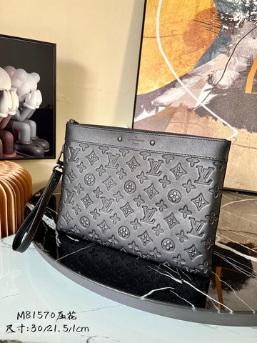 EC - LOV Women Bag - 1101