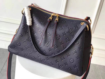 EC Fashion Lu-Vi bags - 17535