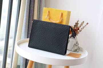 EC - LOV Wallet - 653
