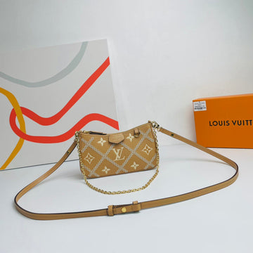 EC - LOV Wallet - 1167