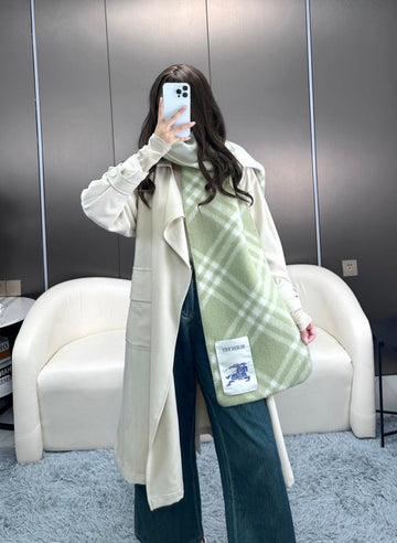 EC - BOR Scarf - 066
