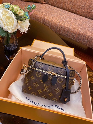 EC Fashion Lu-Vi bags - 17182