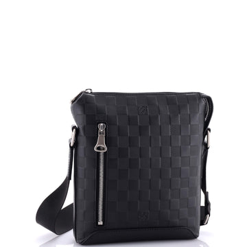 Louis Vuitton Discovery Messenger Bag Damier Infini Leather BB