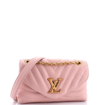 Louis Vuitton New Wave Chain Bag NM Quilted Leather MM