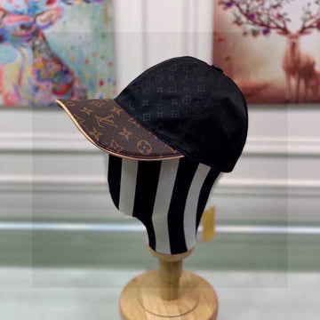 EC - LOV Cap - 674