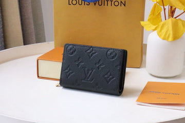 EC - LOV Wallet - 758