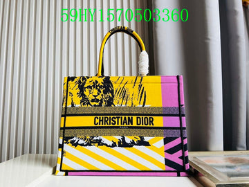 Christian Dior Luxury Bag - The Tote   281