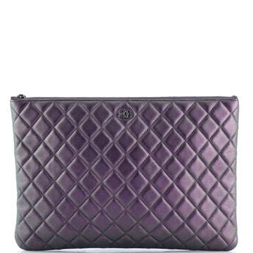 O Case Clutch Quilted Iridescent Lambskin Large