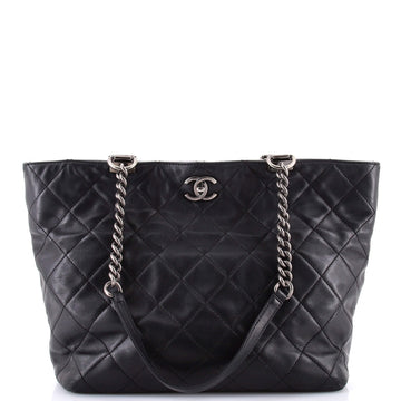 Shopping In Chains Tote Quilted Calfskin Large