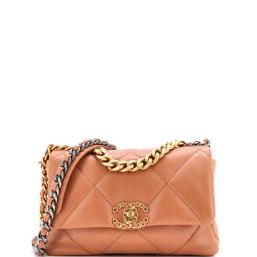 19 Flap Bag Quilted Leather Medium