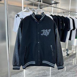 EC - LOV Clothes - 001
