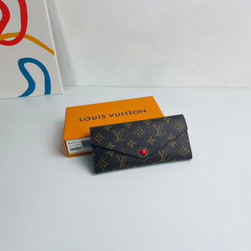 EC - LOV Wallet - 587