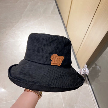 EC - LOV Cap - 820