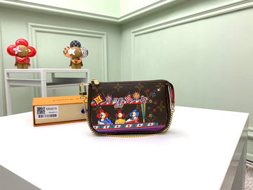 EC - LOV Wallet - 900