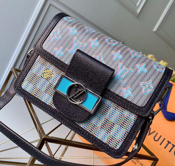 EC - LOV Bags - 2863
