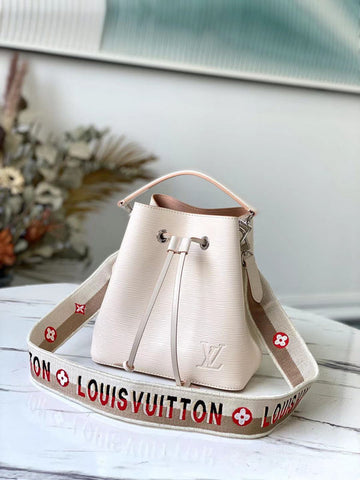 EC Fashion Lu-Vi bags - 17533