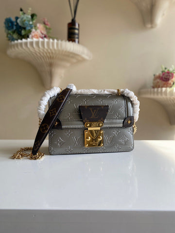 EC - LOV Women Bag - 2228