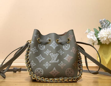 EC - LOV Bags - 662