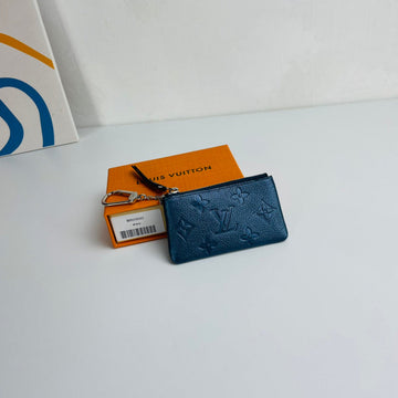 EC - LOV Wallet - 389