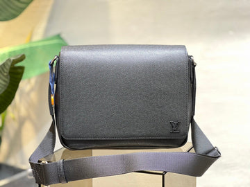 EC - LOV Women Bag - 2820