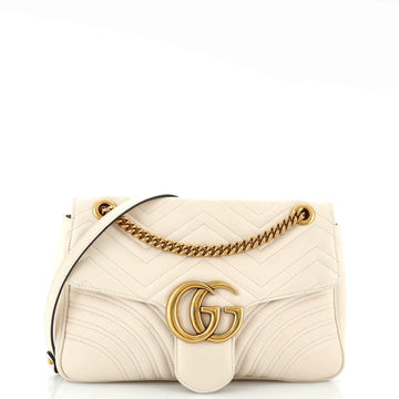 GUCCI GG Marmont Flap Bag Matelasse Leather Medium