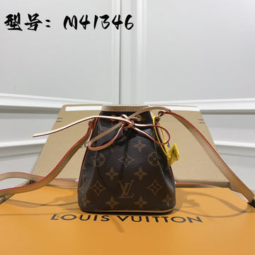 EC - LOV Women Bag - 1818