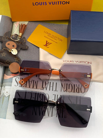 EC - LOV Sunglass - 203
