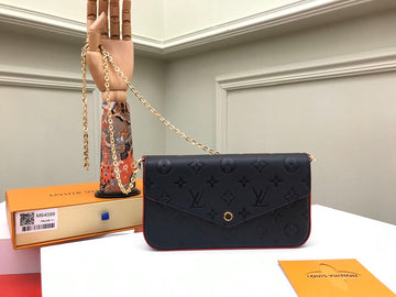 EC - LOV Wallet - 831