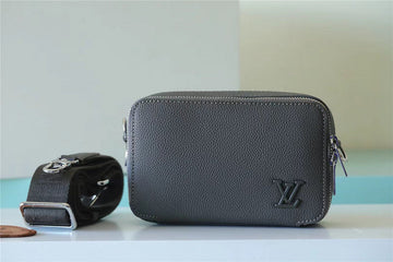 EC Fashion Lu-Vi bags - 9970