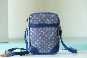 EC Fashion Lu-Vi bags - 9900