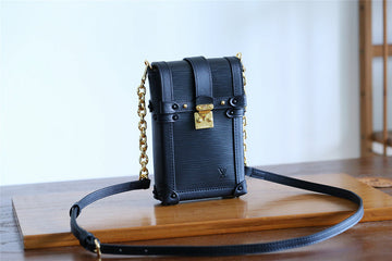 EC Fashion Lu-Vi bags - 9047