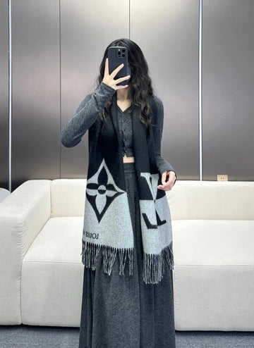 EC - LOV Scarf - 214
