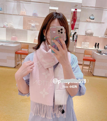 EC - LOV Scarf - 085