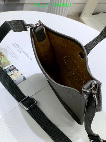 EC - HMS Bags - 1162