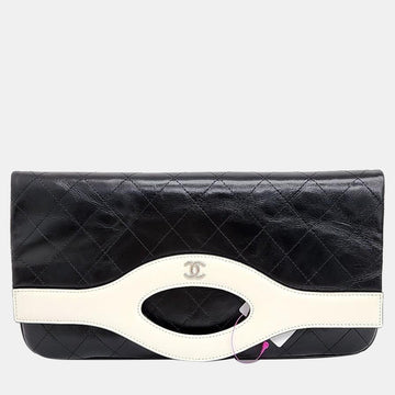 Black/White Vintage Leather 31 Flap Clutch Bag