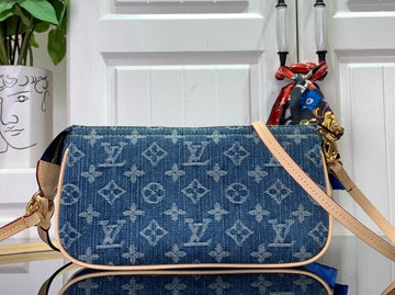 EC - LOV Bags - 289