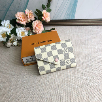EC - LOV Wallet - 605